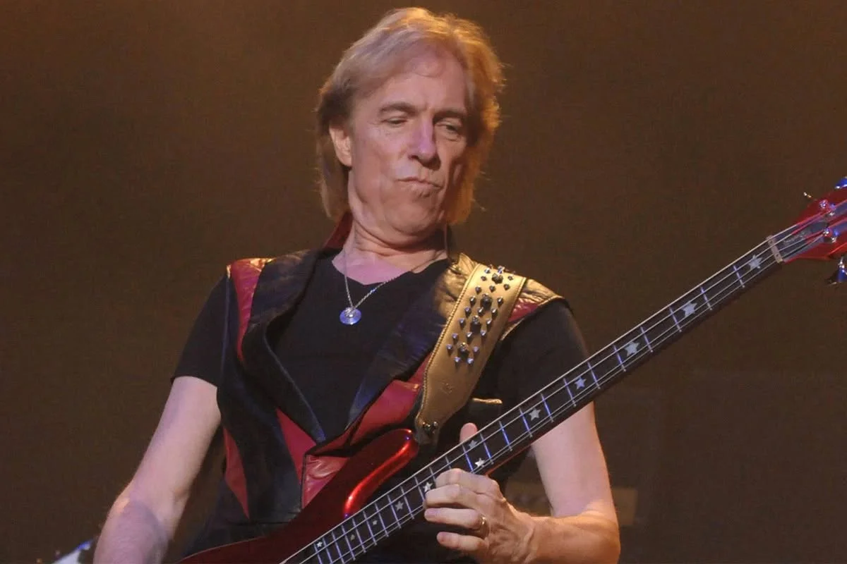 Francis Buchholz